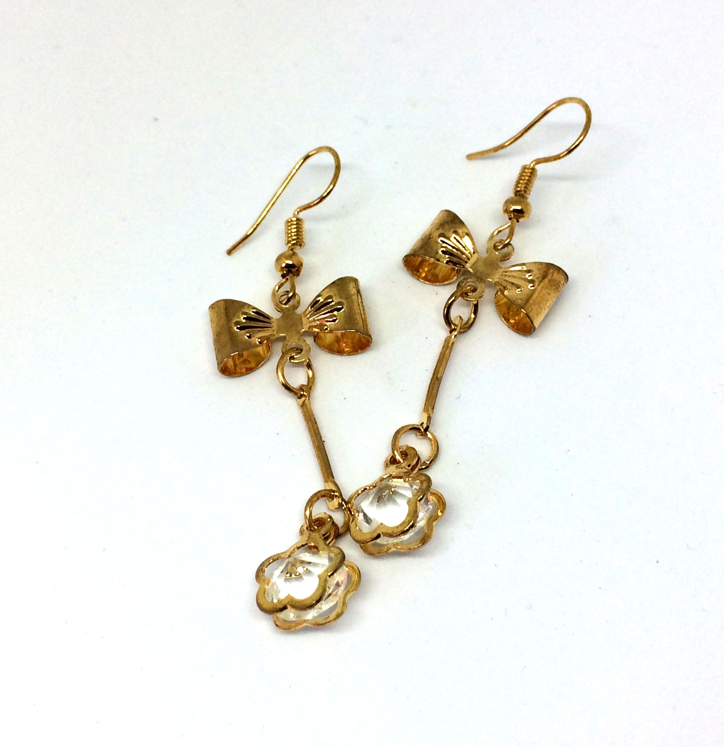 Bow Earring By Amala Bow Earring By Amala
