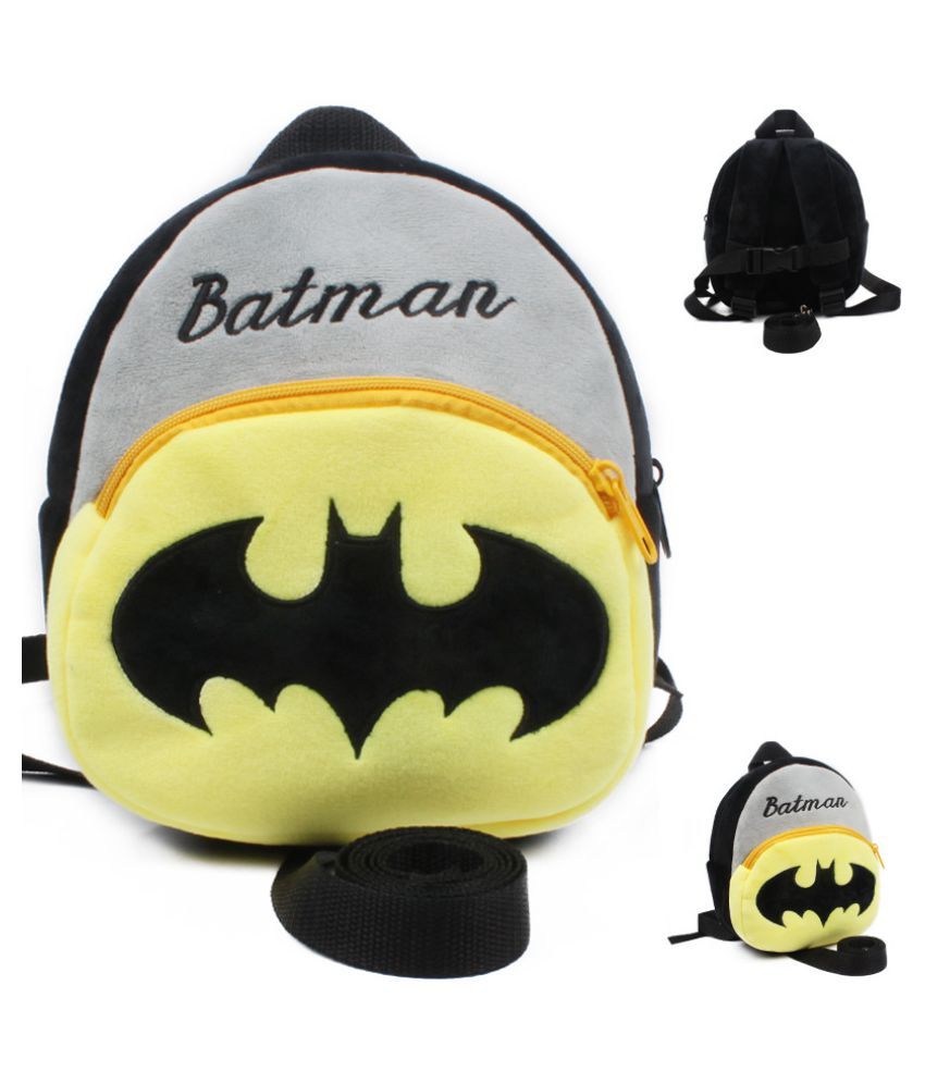 Batman Children's Backpack With Leash - Buy Batman Children's Backpack With  Leash Online at Low Price - Snapdeal