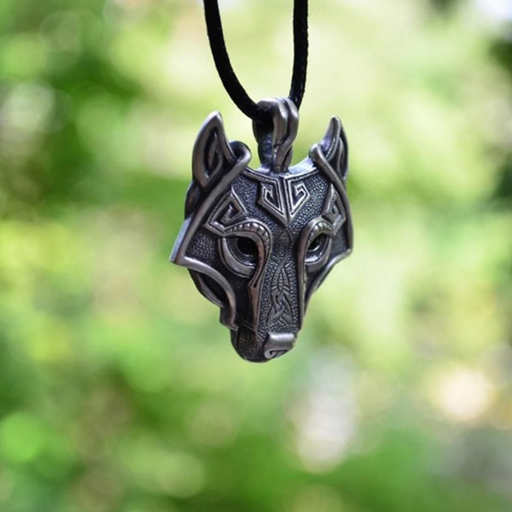 wolf head pendant