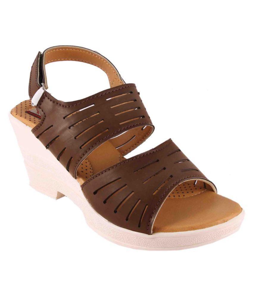 dark brown platforms
