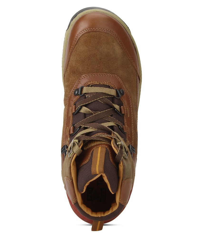 Red Chief RC3051 287 Outdoor Brown Casual Shoes - Buy Red Chief RC3051 ...