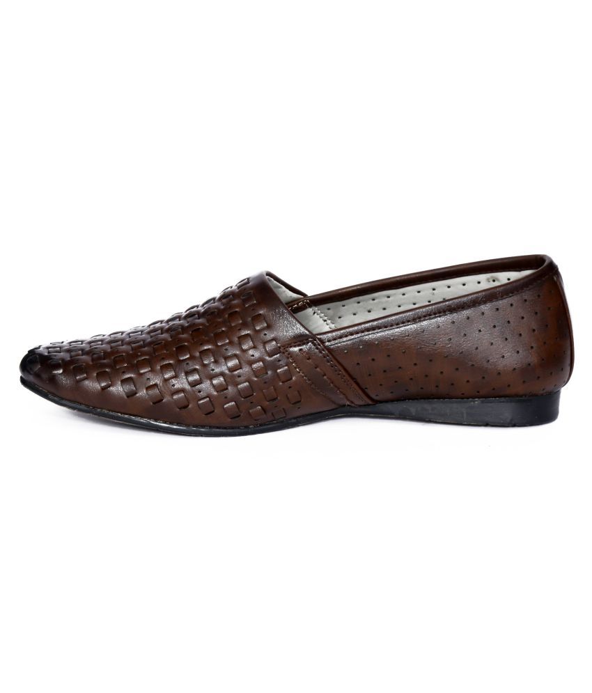 frye tassel loafer