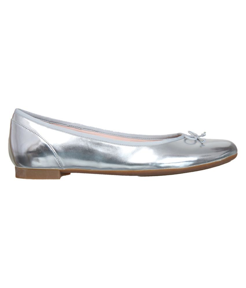 Clarks Silver Ballerinas Price in India- Buy Clarks Silver Ballerinas ...