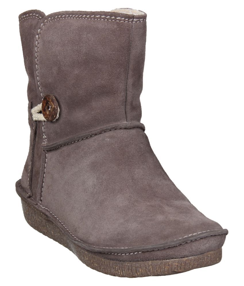 clarks brown mid calf boots