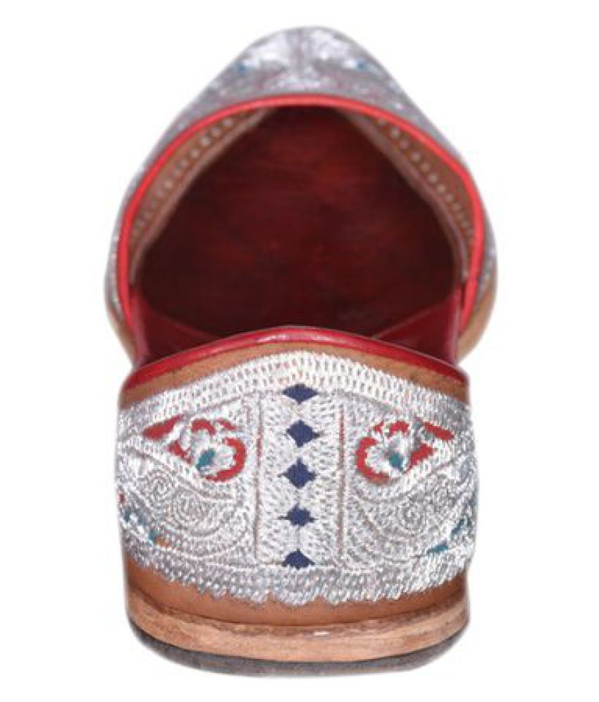 veerG Silver Jutti Buy veerG Silver Jutti Online at Best Prices in