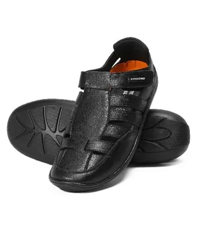Buy Men Black Casual Loafers Online | SKU: 71-59-11-40-Metro Shoes