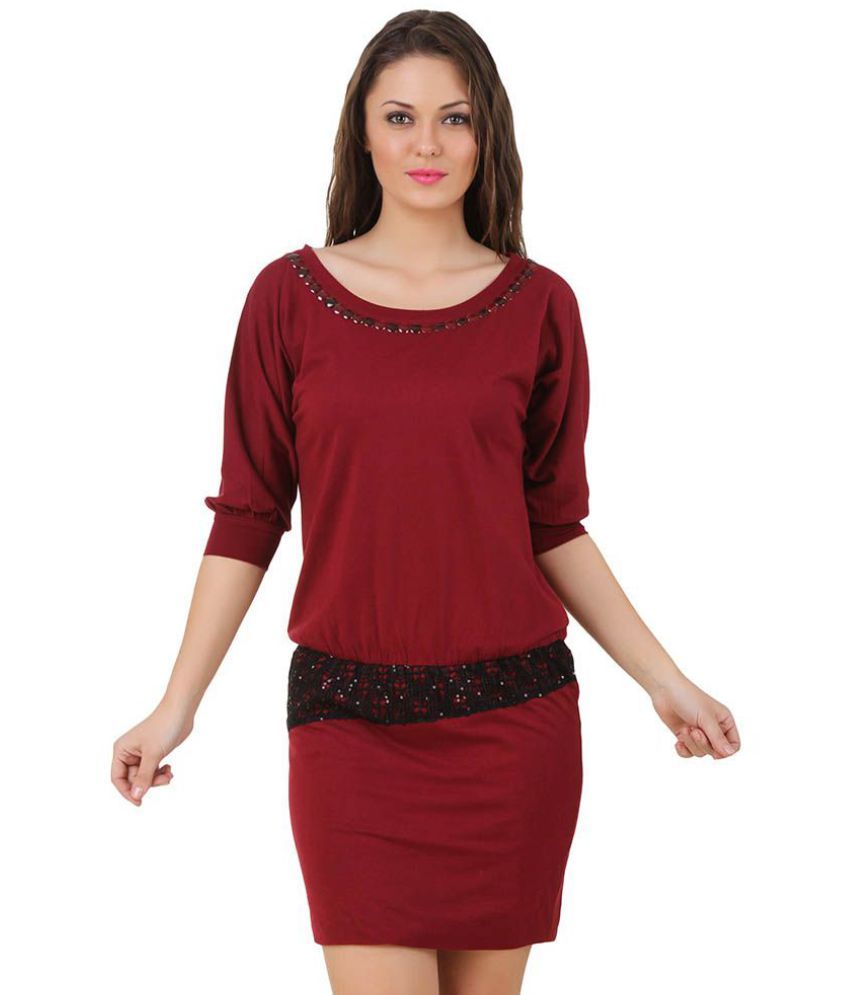 maroon shift dress