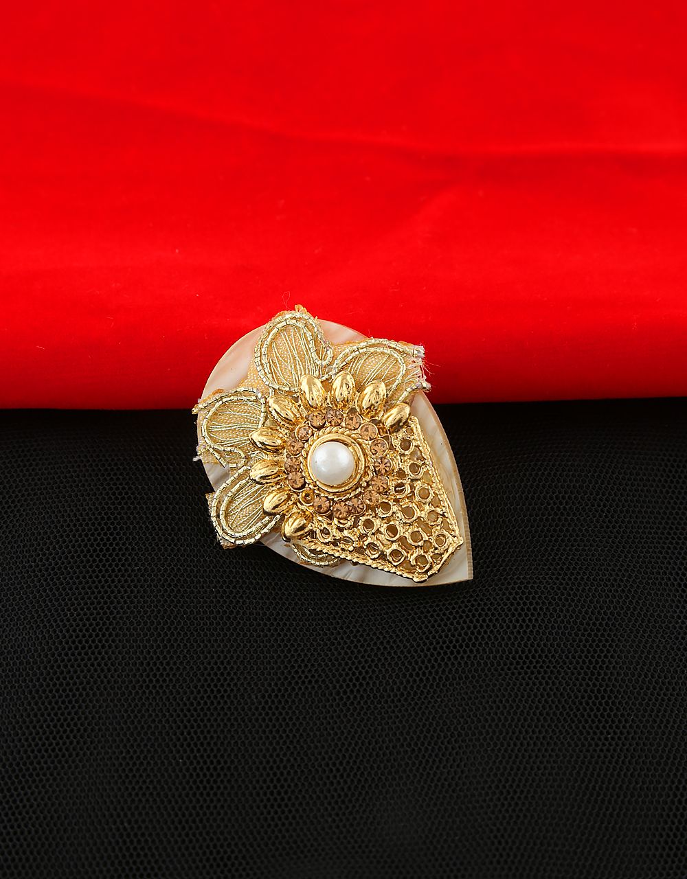 Anuradha Art Golden Colour Simple Stylish Sari//Saree Pin for Women//Girls