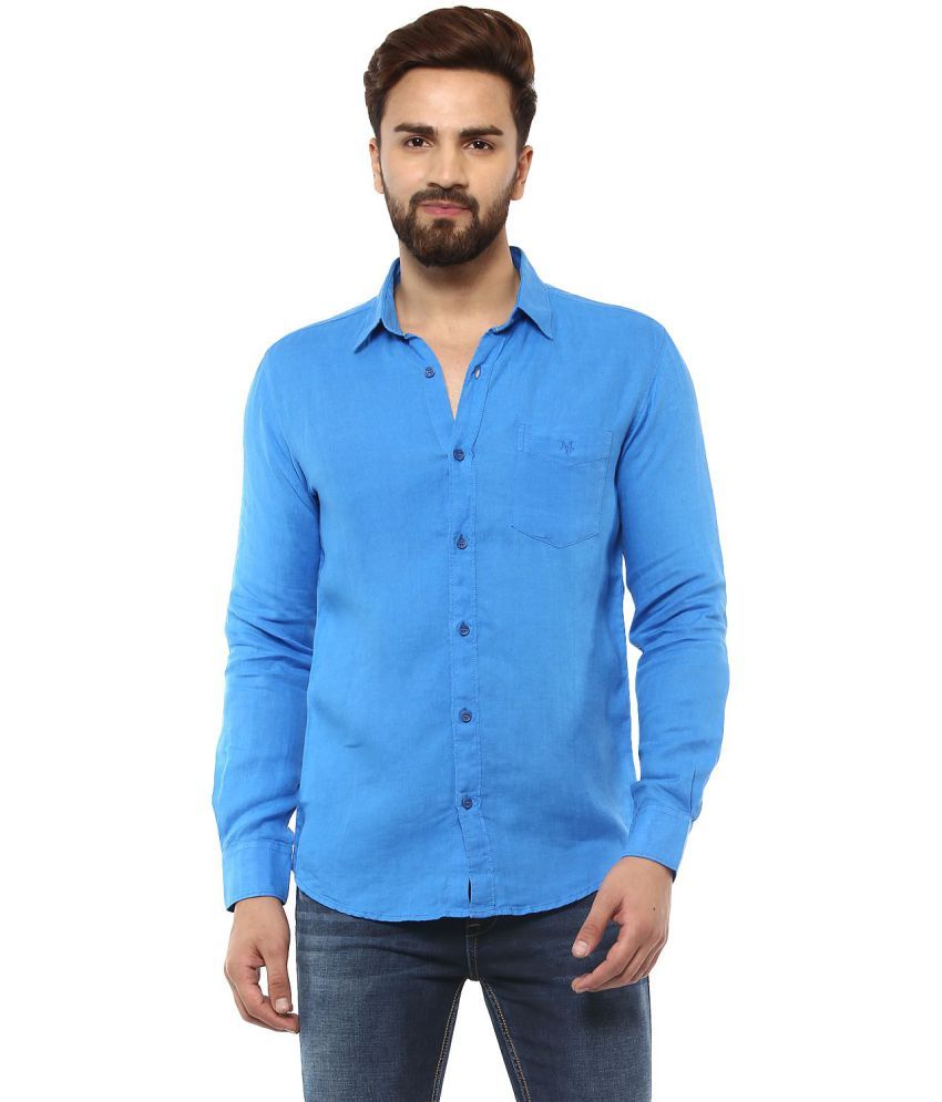 mufti logo on shirt