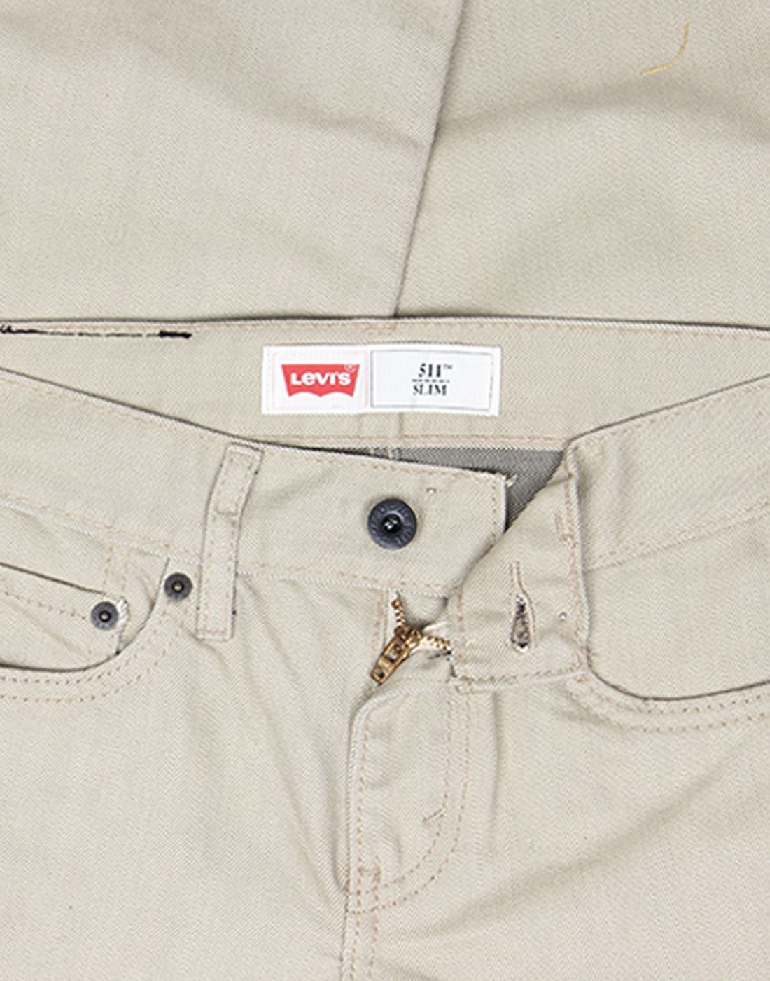 beige jeans levis