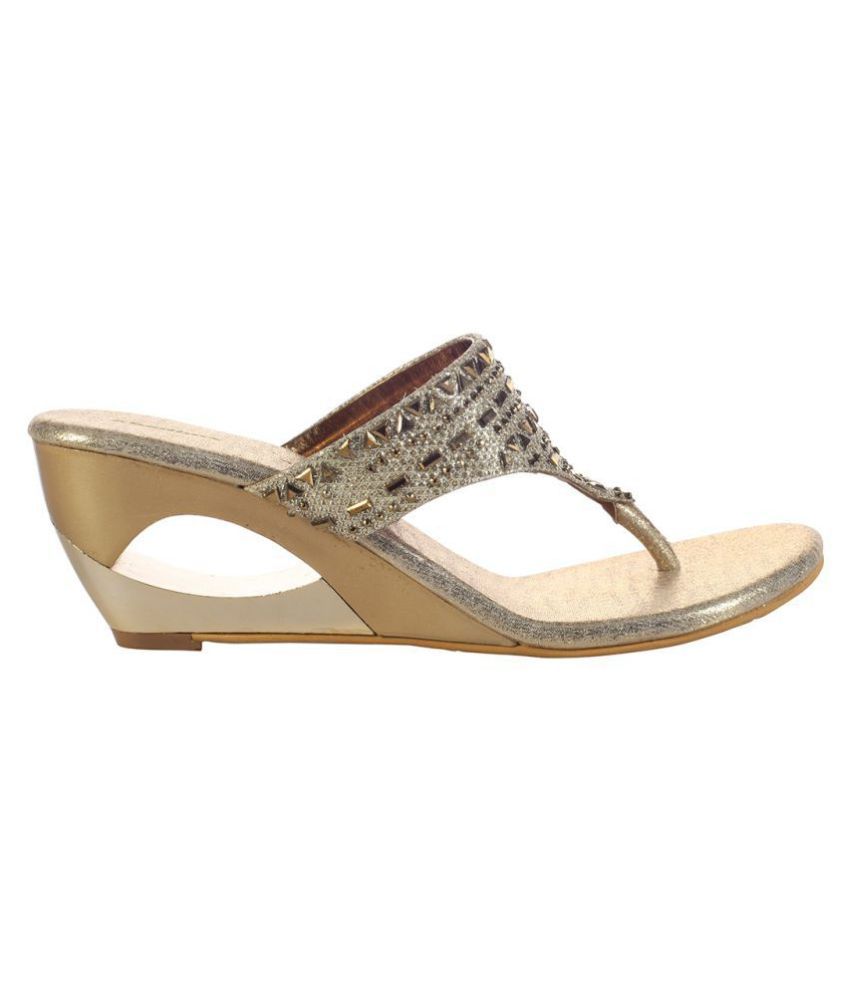 khadims high heels