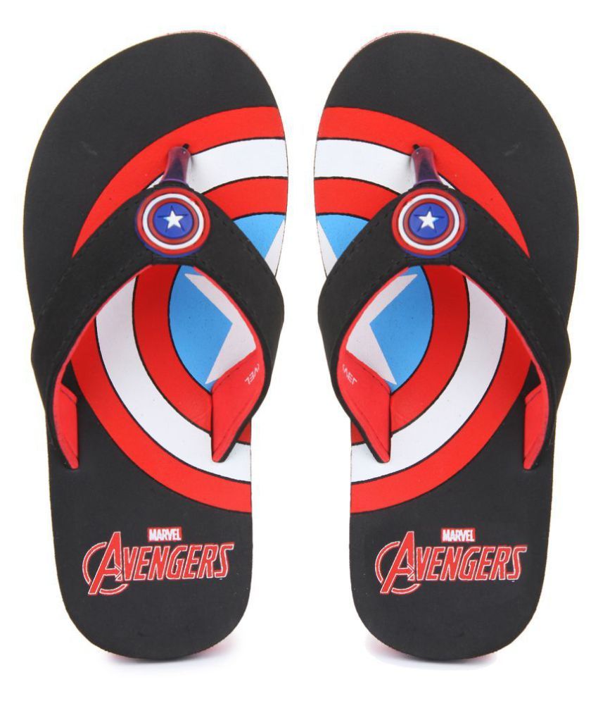 boys black flip flops