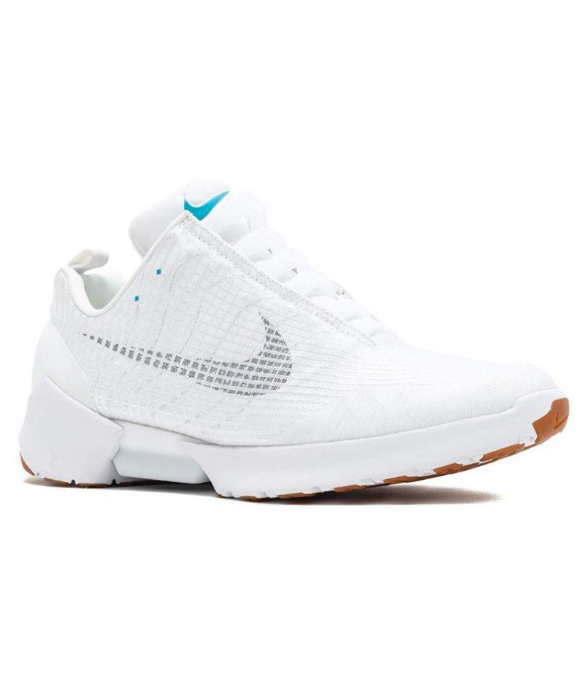 nike white running shoes snapdeal
