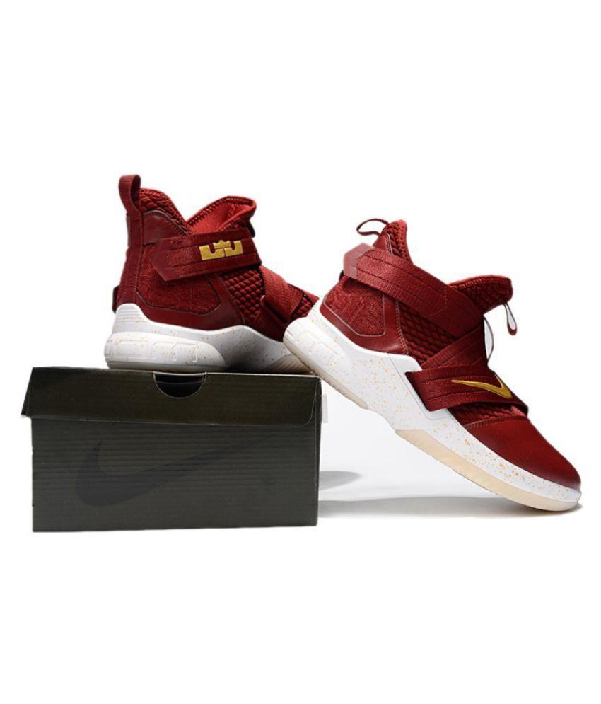 maroon basketball shoes