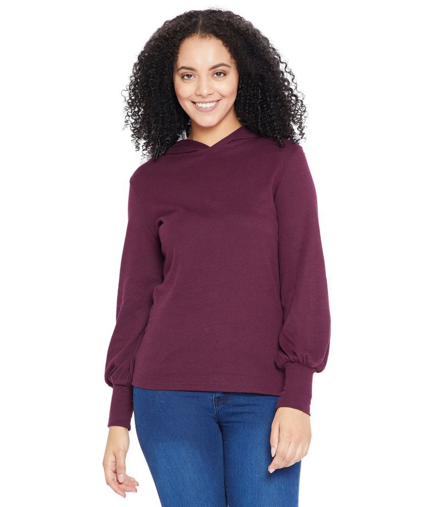 maroon hooded sweater