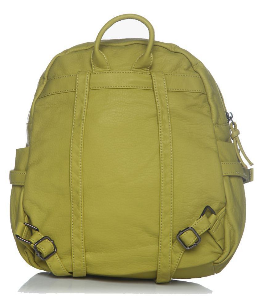 caprese backpack flipkart