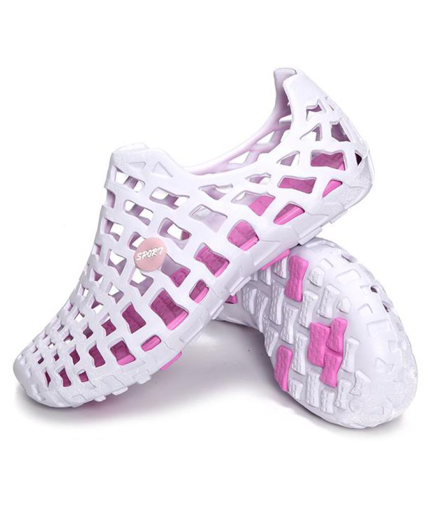 breathable hollow out pure color flat casual beach water sandals