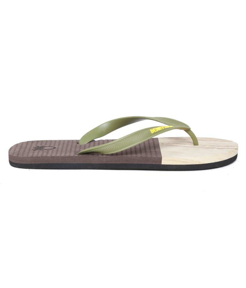 benetton flip flop