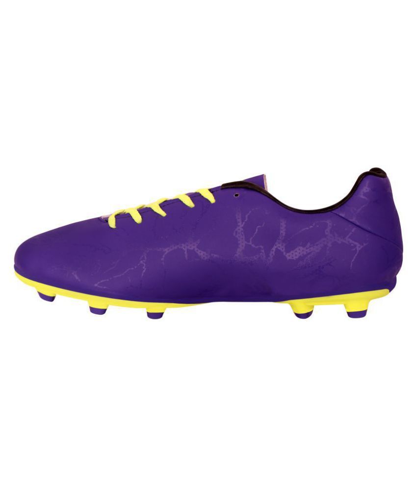 nivia oslar football studs