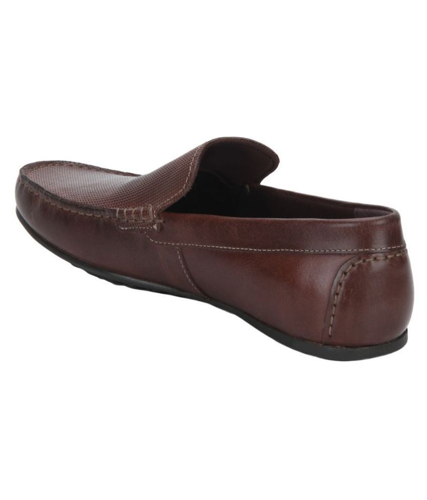 redtape brown loafers