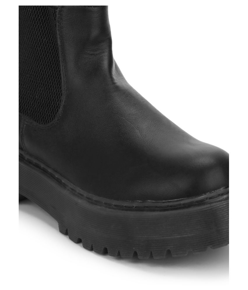 truffle collection hardware detail chelsea boots in black