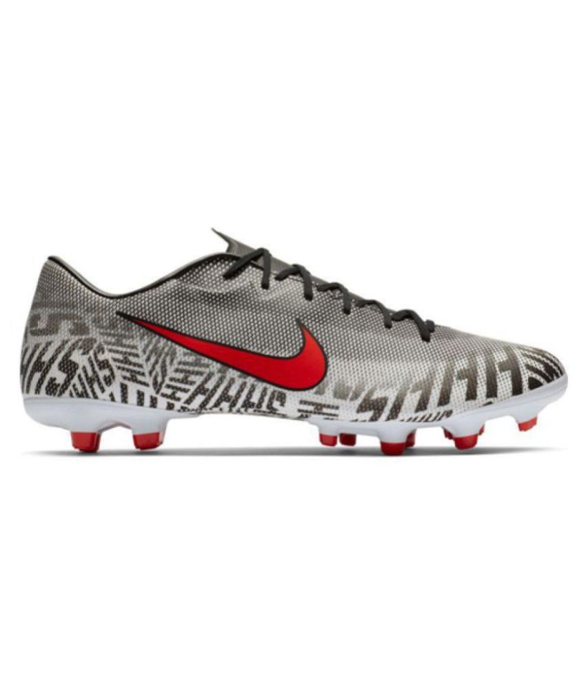 nike football shoes snapdeal