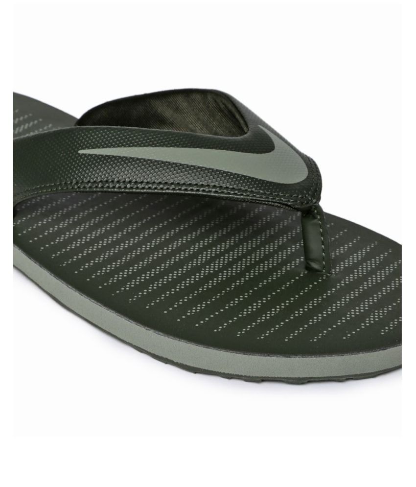 nike green flip flops