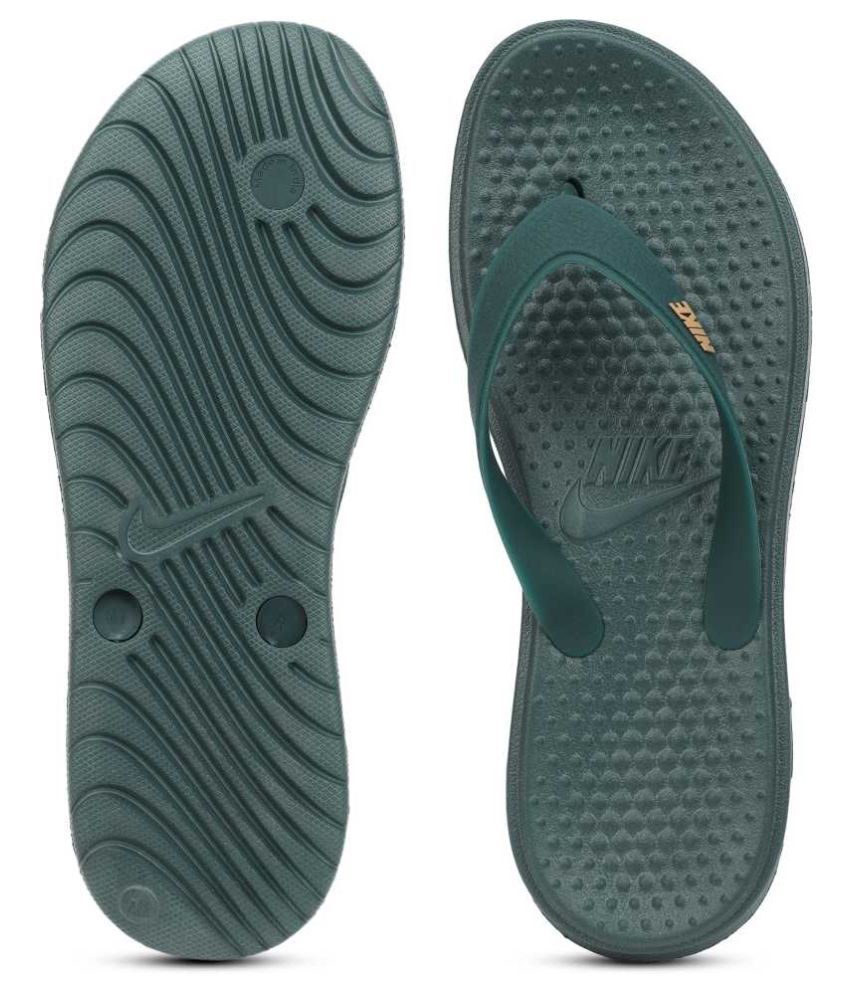 nike green flip flops