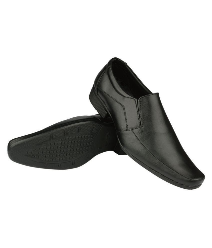paragon max men's black formal shoes