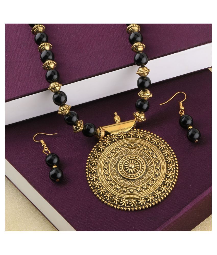     			SILVERSHINE Traditional Designer Gold Oxidised Big Pendant Black Pearl mala set for Women girl