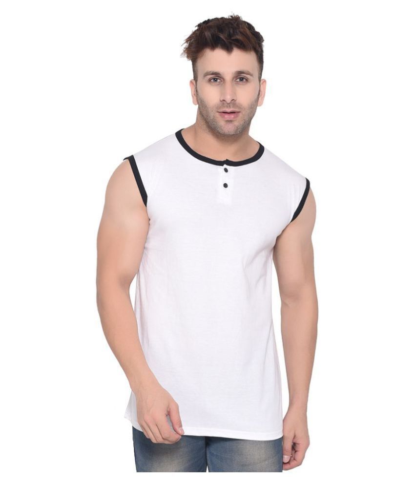     			Tfurnish Cotton Blend White Solids T-Shirt