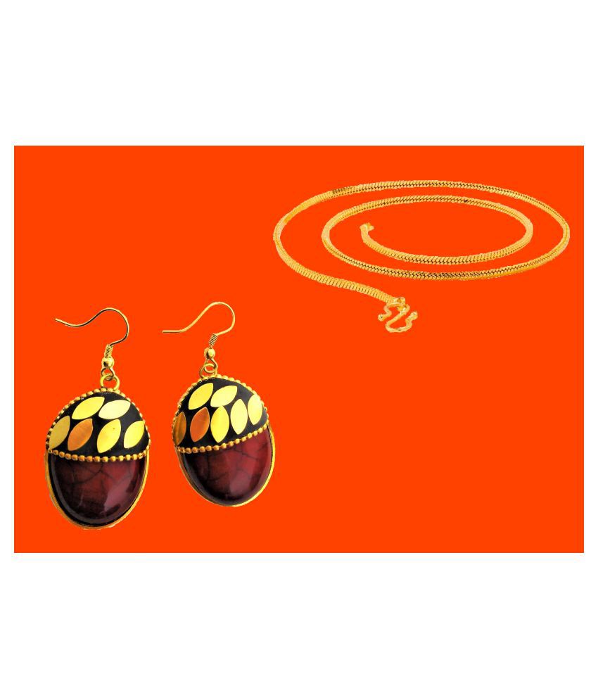     			Happy Stoning Valentines Day Combo of Earrings for Her & Chain for Him