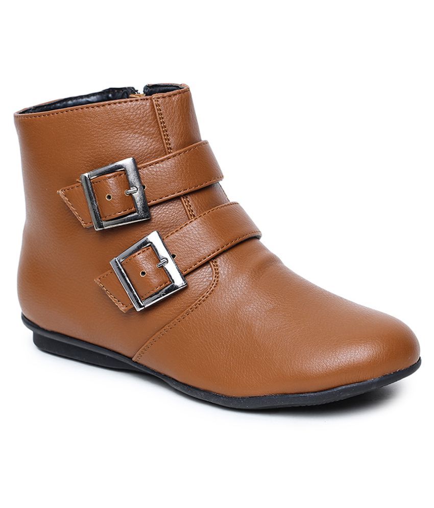 bruno manetti ankle boots