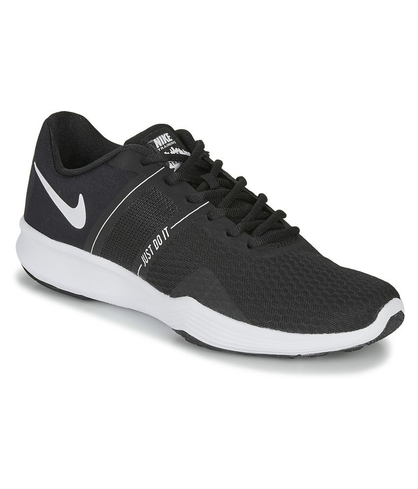 nike city black training shoes