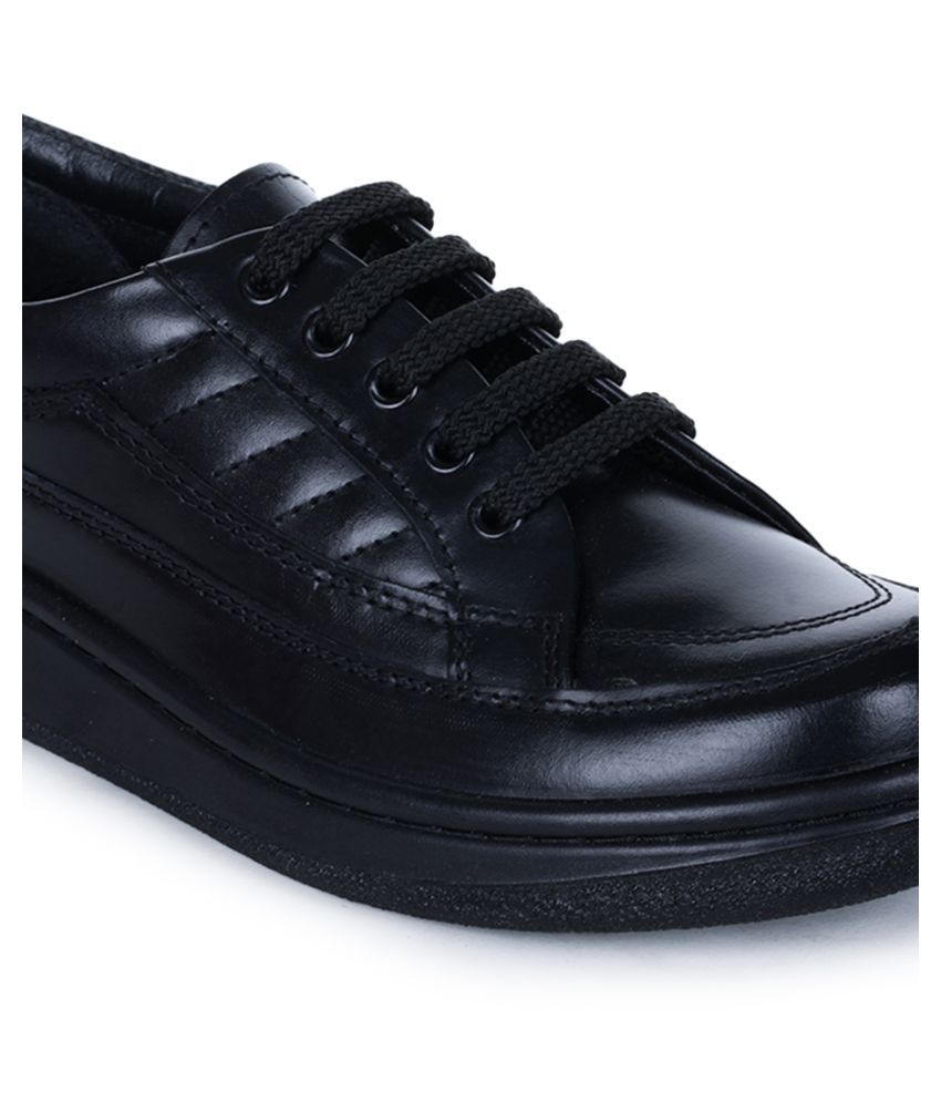 pink and black slippers