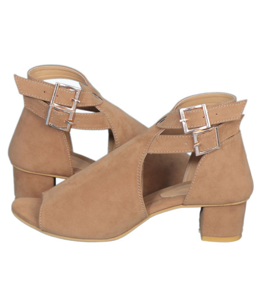 louboutin platform nude