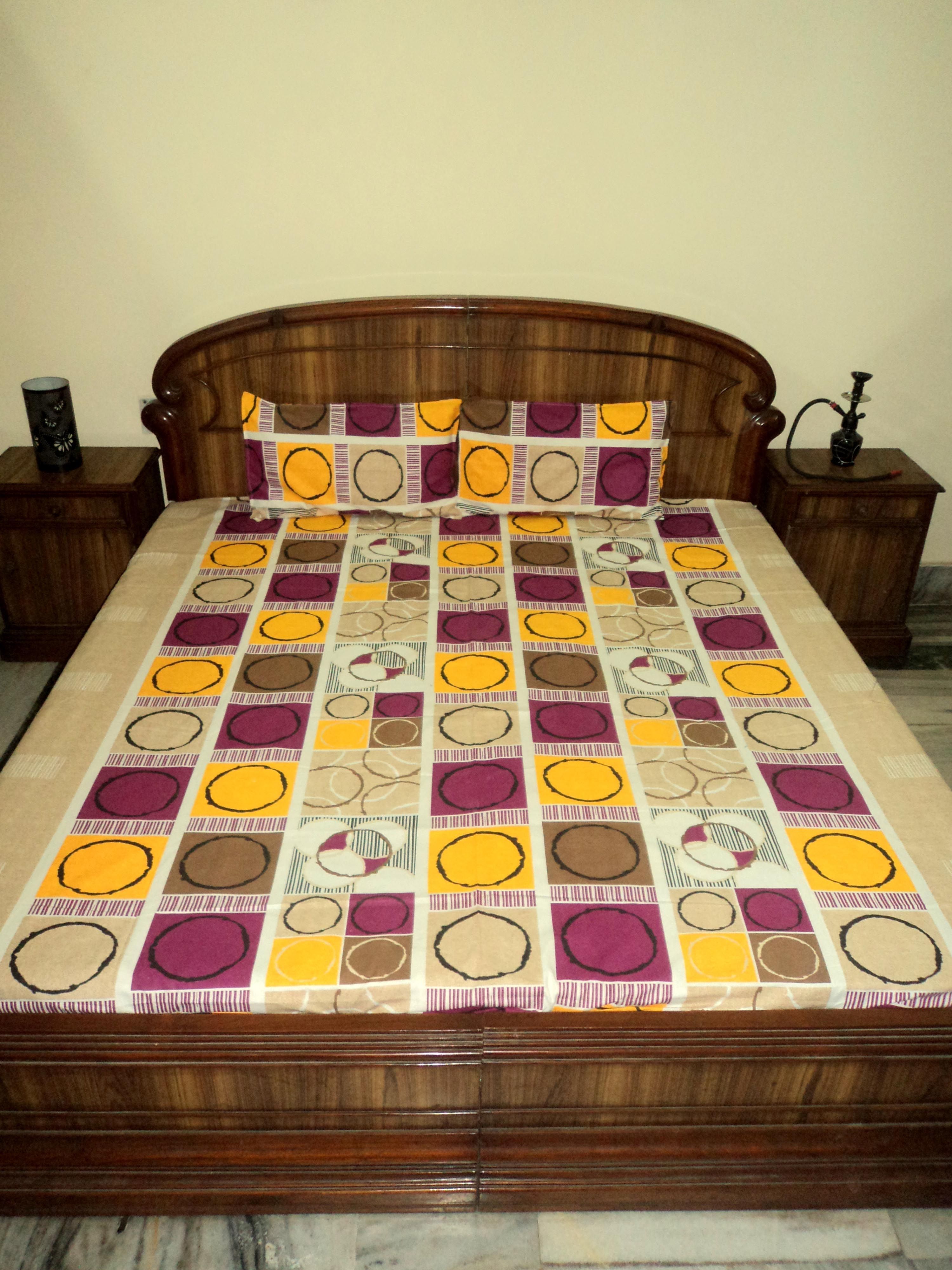 A H ENTERPRISES Queen Cotton Brown Printed Fitted Sheet Set Of 3
