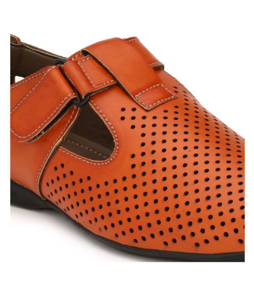 opyum ankle boots in leather with black heel