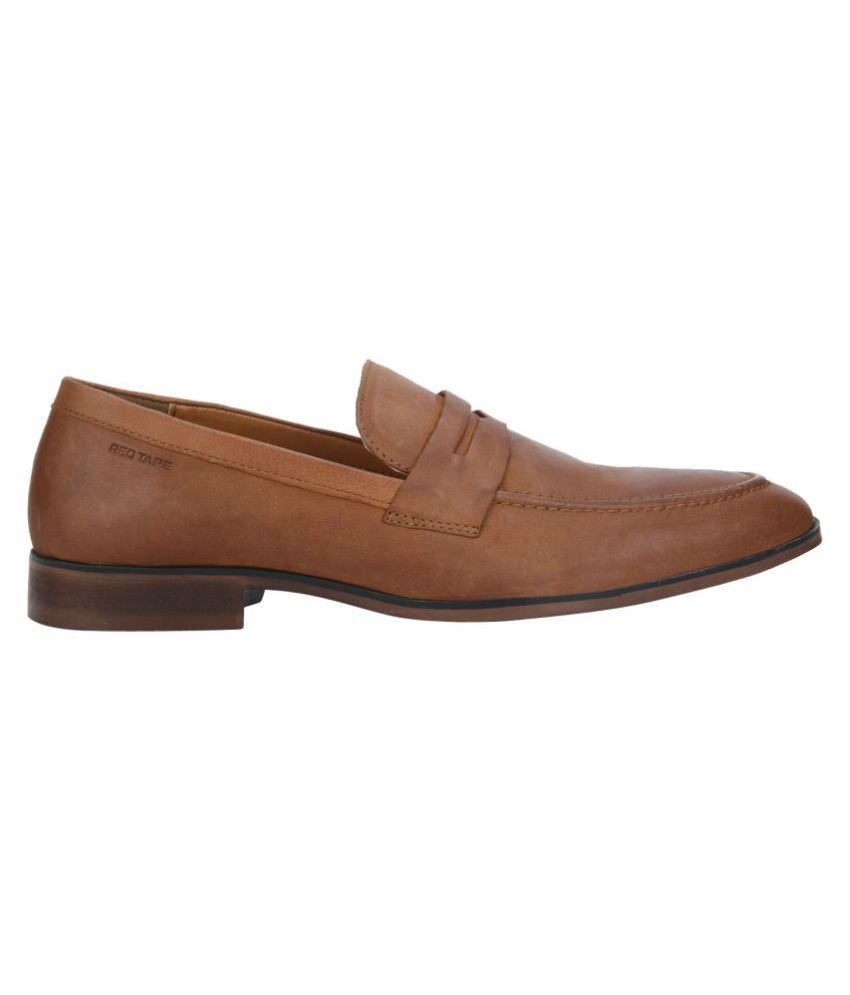 red tape flat sole shoes