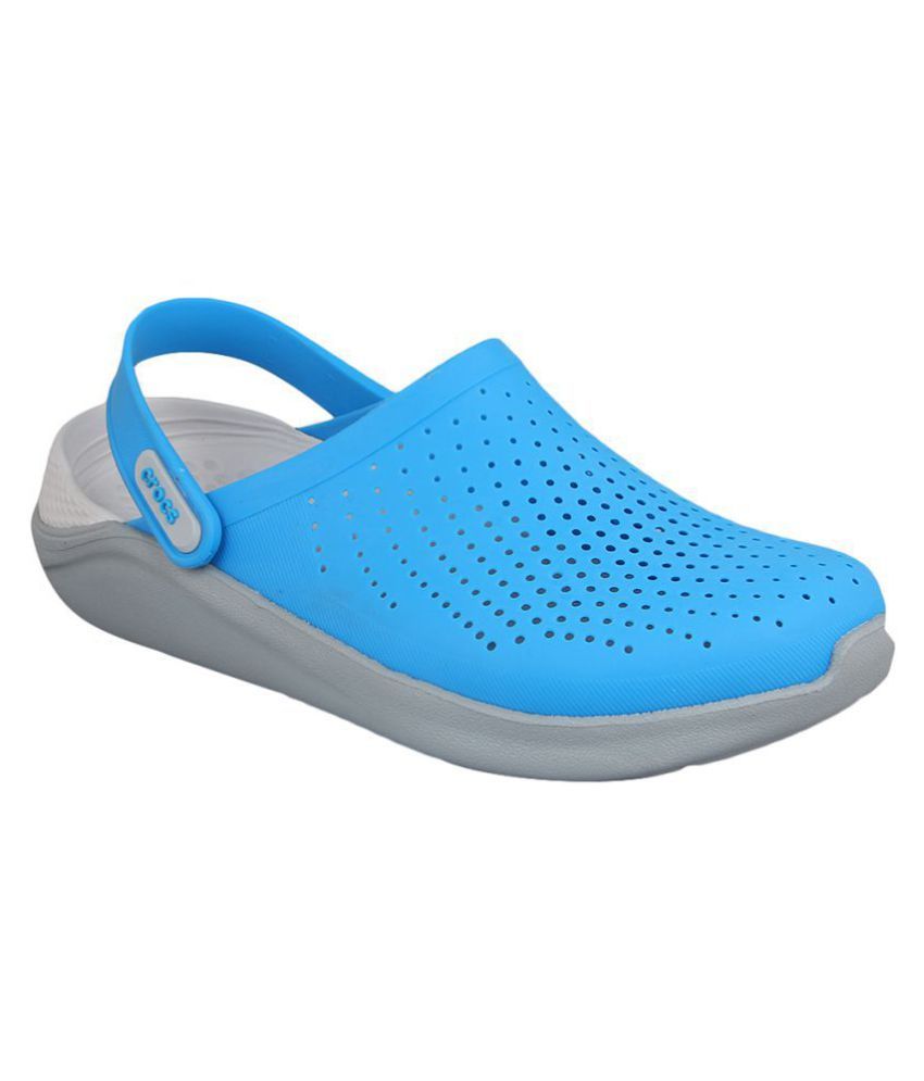 Crocs Blue Croslite Sandals Price in India- Buy Crocs Blue Croslite ...