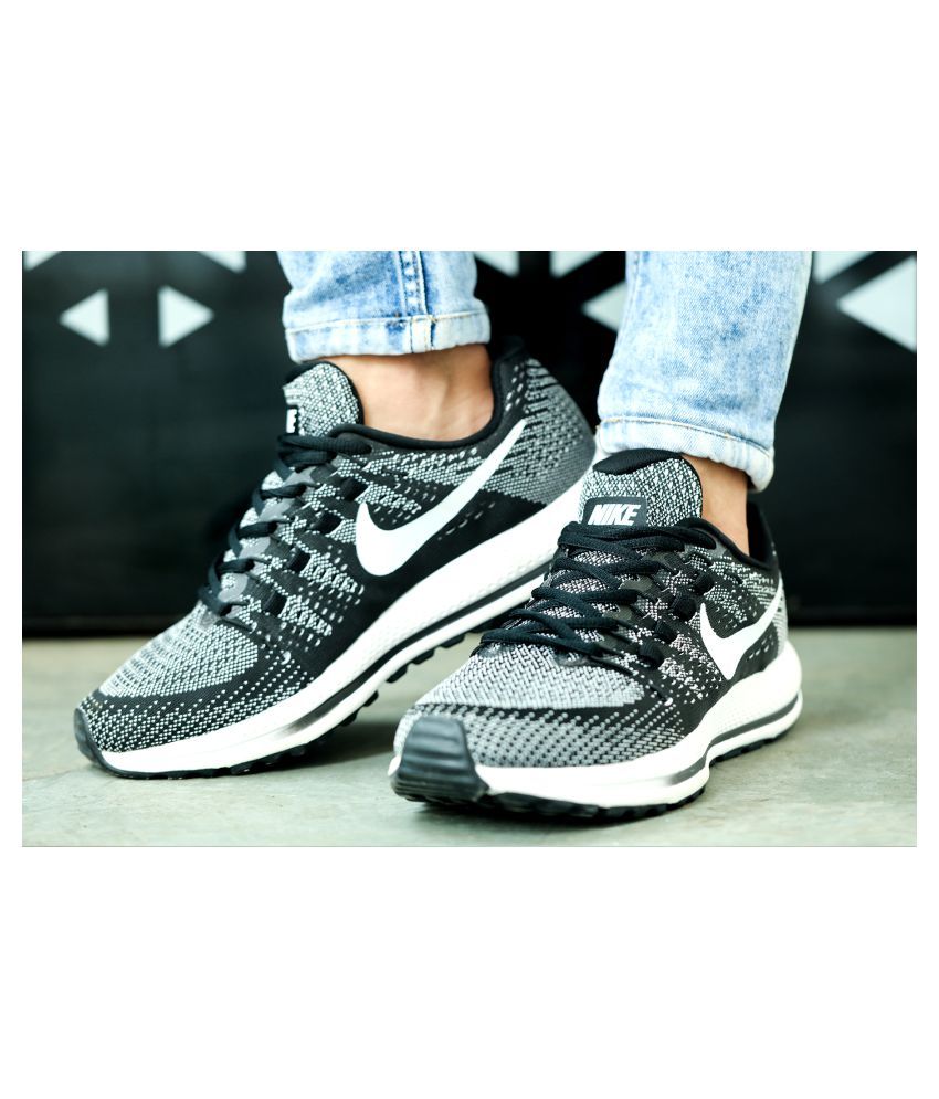 nike vomero 12 black