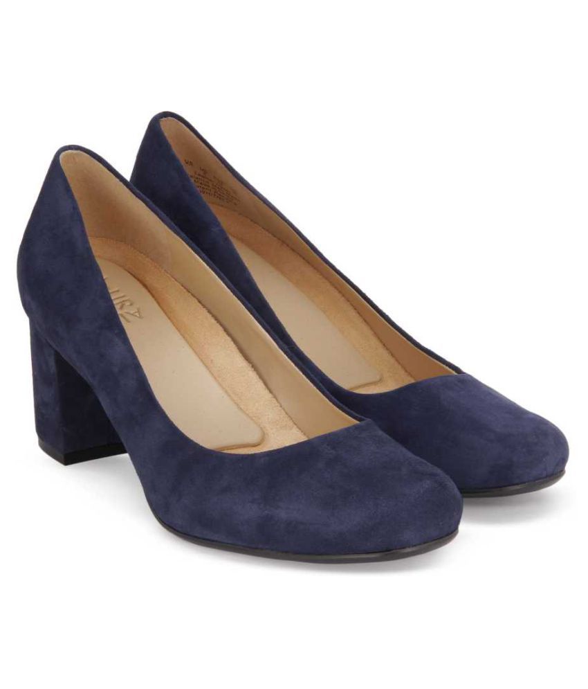 naturalizer navy blue heels