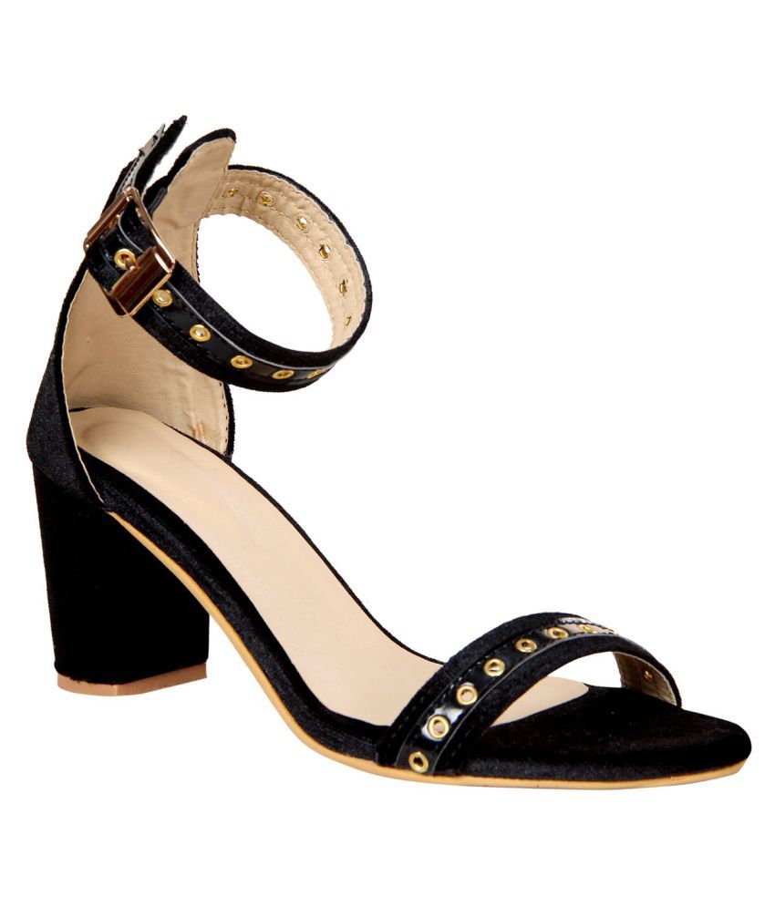 black block heels with fur