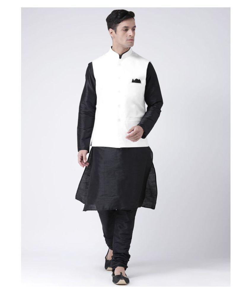     			Deyann Black Cotton Kurta Pyjama Set