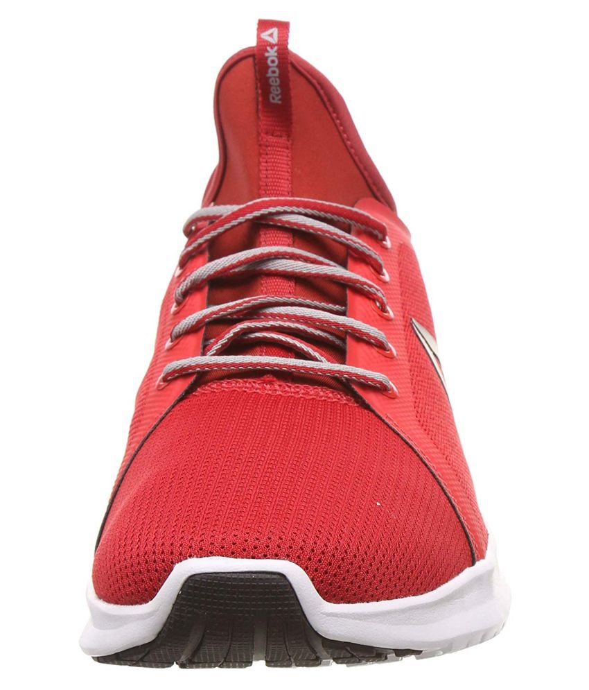 Reebok ACCIOMAX Red Training Shoes - Buy Reebok ACCIOMAX Red Training ...
