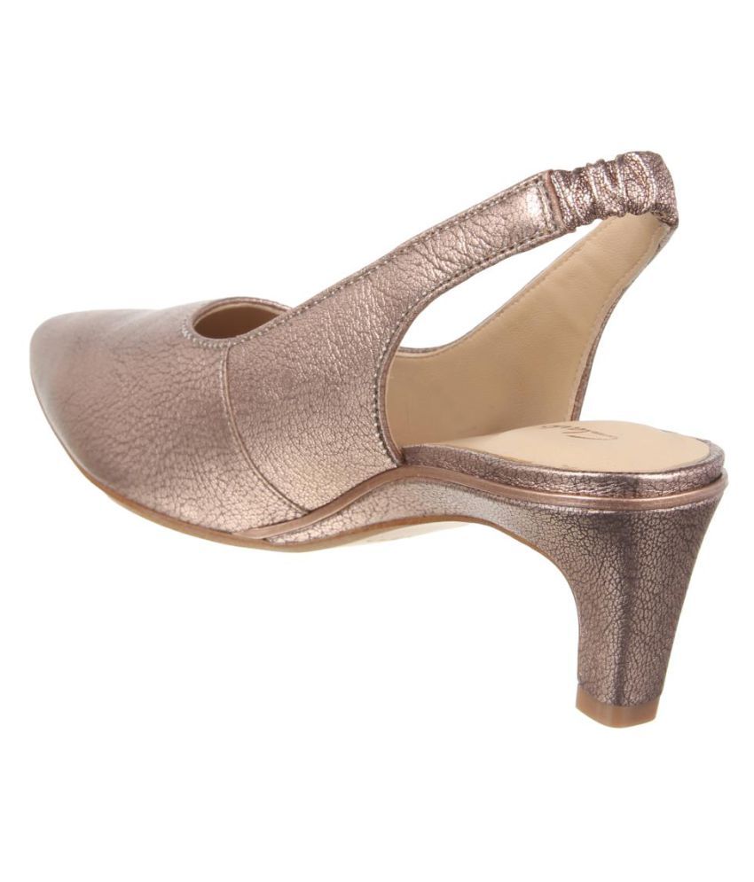 clarks gold heels