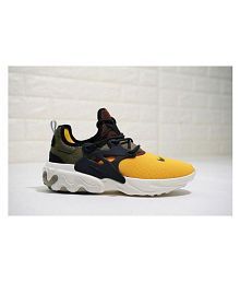 yellow nike presto react
