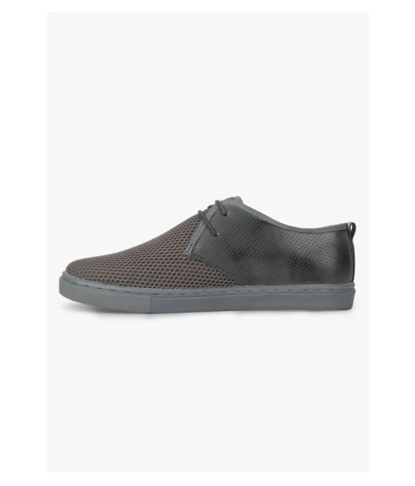 voonik casual shoes