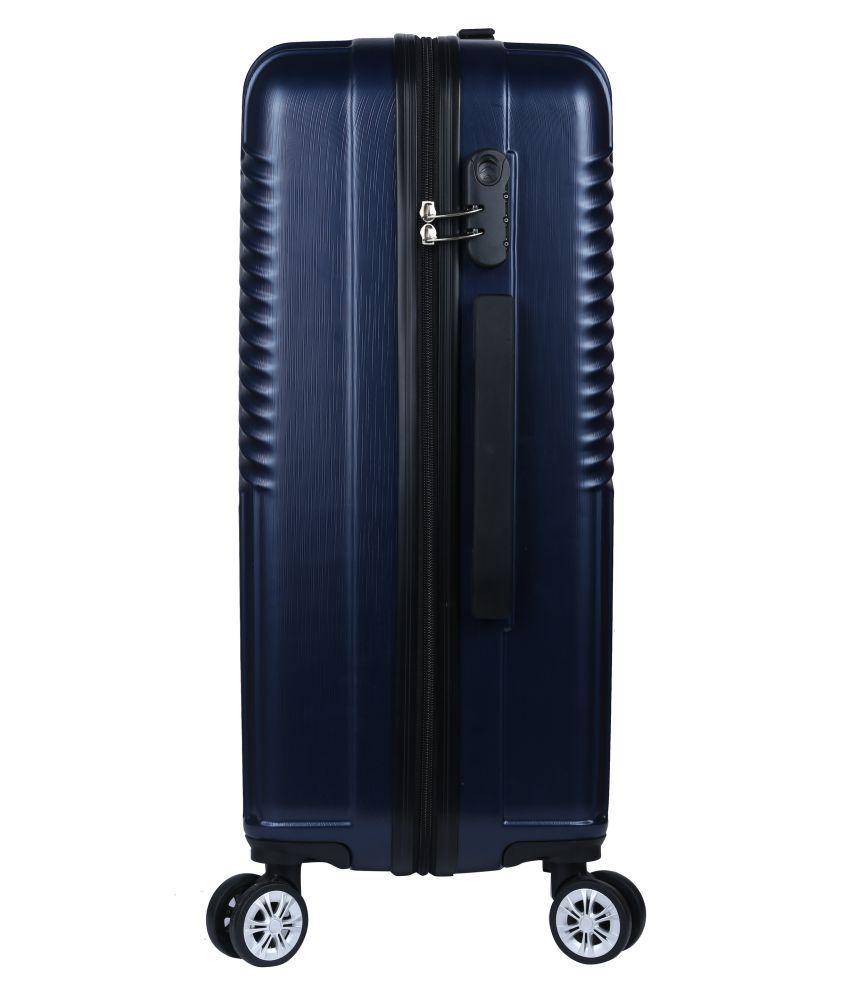 zinc flyte luggage