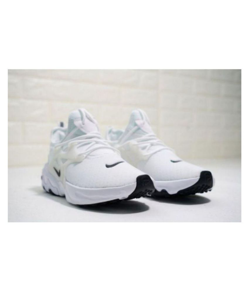 nike shoes online white colour